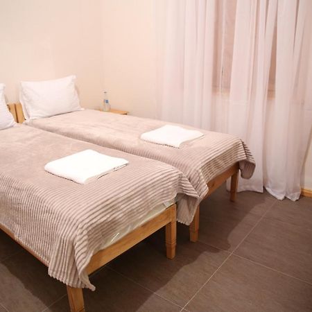 Guesthouse Emma Gyumri Extérieur photo