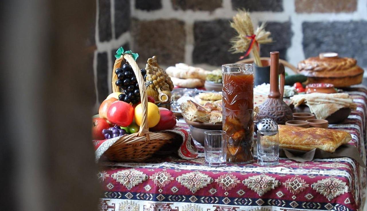 Guesthouse Emma Gyumri Extérieur photo